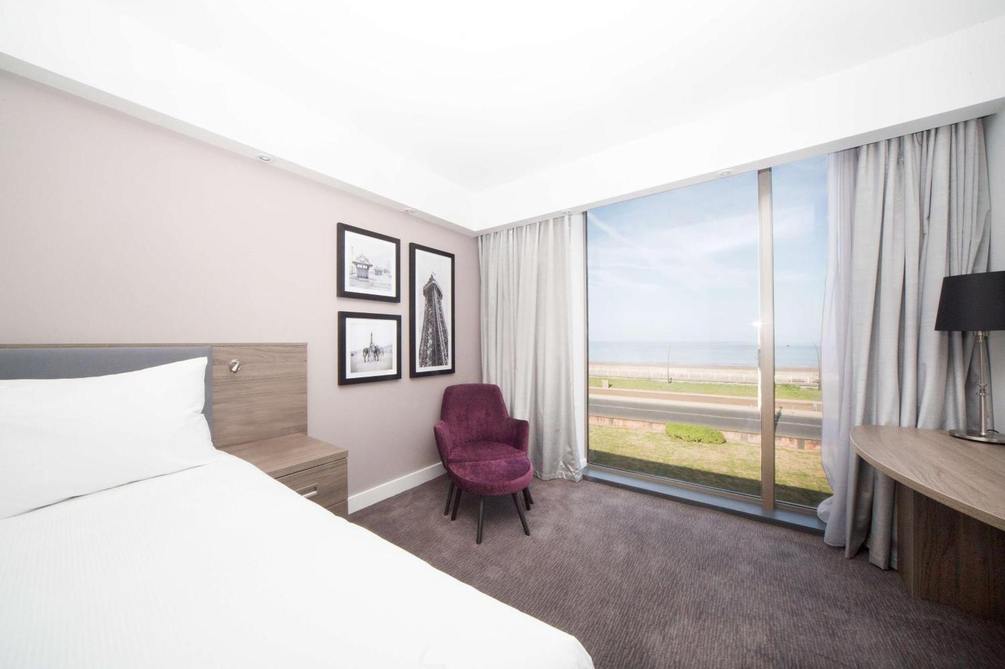 Hampton By Hilton Blackpool Exterior photo